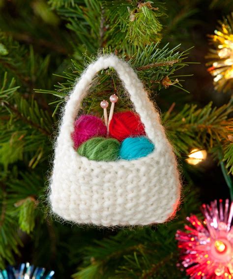 The 25+ best Knitted christmas decorations ideas on Pinterest  Knit