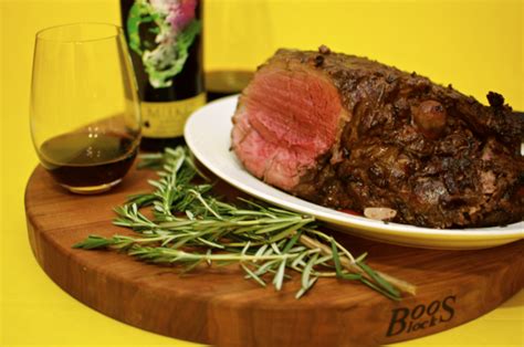 Roasting, toasting, baking and broiling are cooking methods often used in an oven. Big Easy Leg of Lamb Recipe | Char-Broil Australia ...