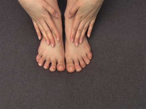 How To Get Healthy Clean And Good Looking Feet 8 Steps