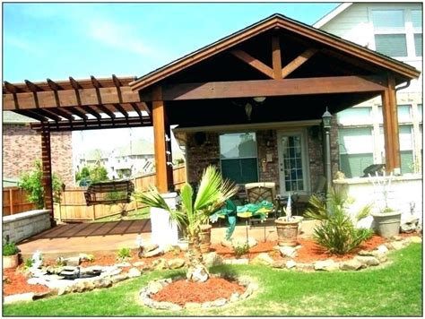 You'll be able to enjoy your backyard while protecting yourself from the sun when you get inspired to build a diy covered patio in this tour. Pin by (607) 222-9450 on patio (With images) | Small ...