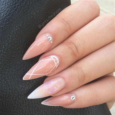 25 Ideas de manicure nude que querrás hacerte hoy mismo