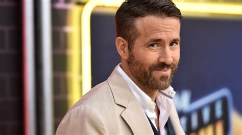 Ryan Reynolds Celebrates Fathers Day With Drink For Dads In Hilarious