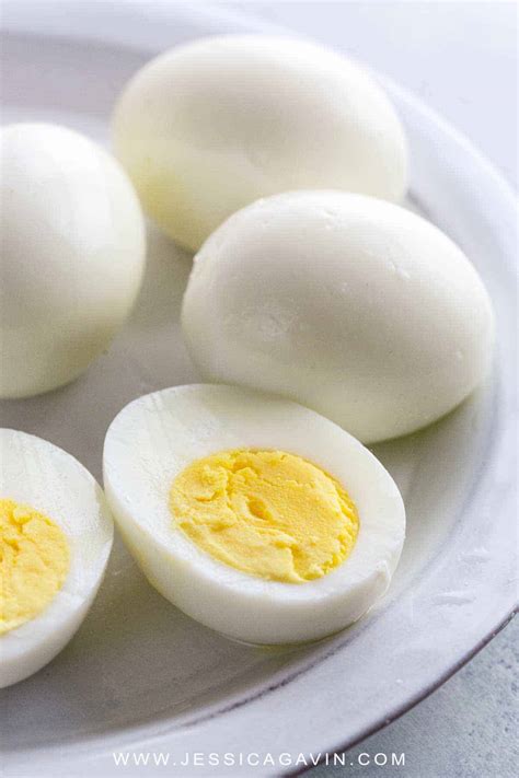 How To Make Hard Boiled Eggs 2 Ways Jessica Gavin