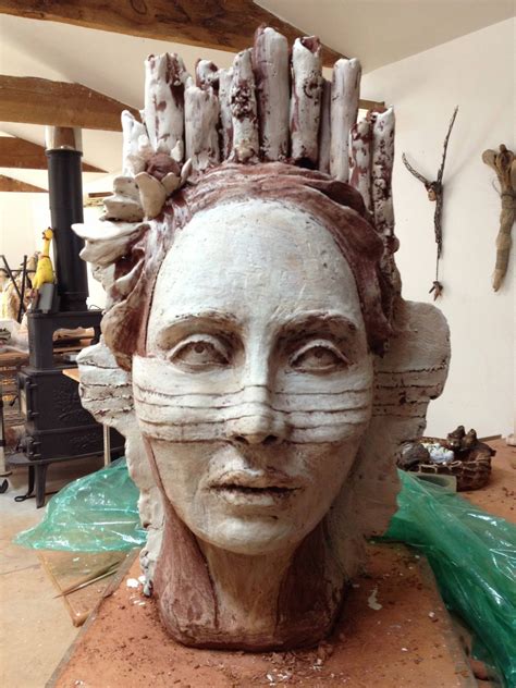 discover more about the technique of working with ceramic and porcelain ceramic sculpture