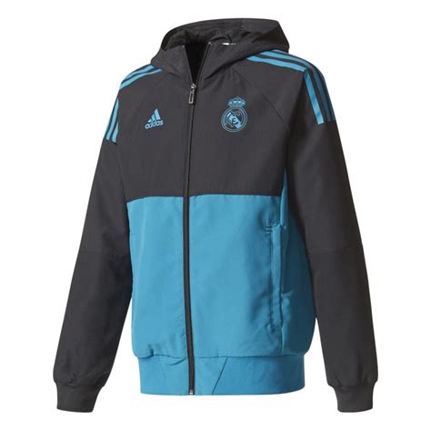 Retrouvez sur footcenter toute la collection survêtement real madrid pour vous habiller comme un véritable merengue et profitez de nos réductions exclusives. Veste survêtement junior Real Madrid europe 2017/18 sur ...
