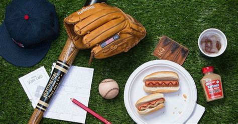 Best baseball gift ideas in 2020 curated by gift experts. The Best Gifts for Baseball Fans | Men's Journal