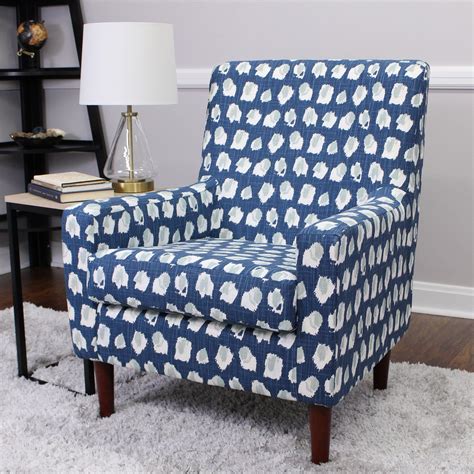 An accent chair is a great, versatile way to bring new life to a room. Mainstays Kinley Lounge Chair, Blue/White - Walmart.com ...