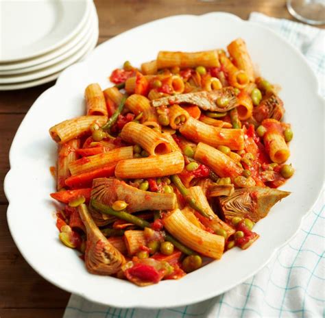 Rigatoni mit Sommergemüse Rezept