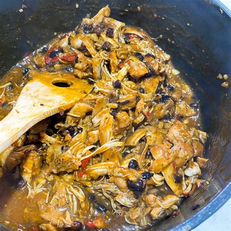 One Pot Spicy Slow Cooked chicken | Slow cooked chicken, Slow cooker
