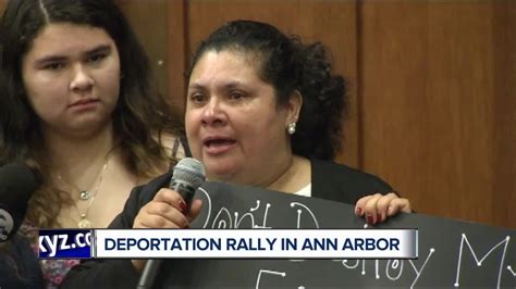 Community Rallies Behind Mother Facing Deportation Youtube