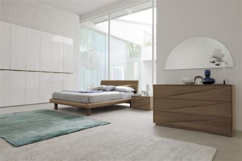 Made In Italy Wood Designer Bedroom Furniture Sets With Optional