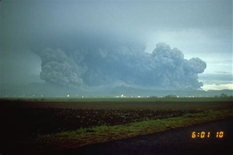 The Cataclysmic Lateral Eruption Of Mount Pinatubo June 15 1991 This
