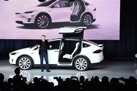 Tesla Model Xs Autopilot And Falcon Wing Doors Lead Hi Tech Spec Charge