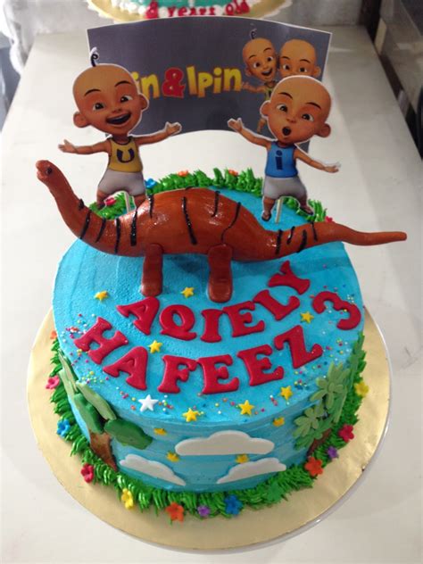 The concept of dinosaurs that i develop for upin & ipin series. ninie cakes house: Birthday Cakes Upin Ipin VS Dinosour