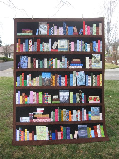 15 Amazing Quilts For Book Lovers Bookglow
