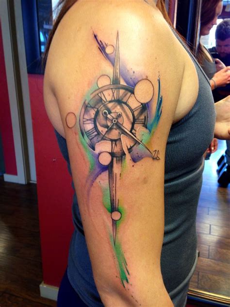 Clock Tattoo With Great Use Of Negative Space