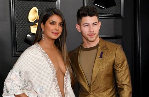 Grammys 2020 The Jonas Brothers Walk The Red Carpet With Their Wives