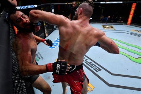 3 Times Ufc Fights Ended With A Spinning Elbow Knockout