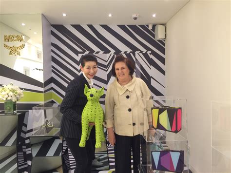 La Chronique De Suzy Menkes Suzy Menkes In Seoul Mcms Meteoric Rise