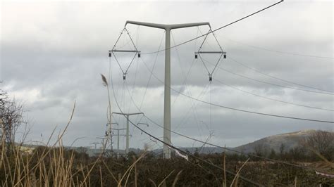 The Huge Pylons Being Built In Somerset In A World First Itv News West Country