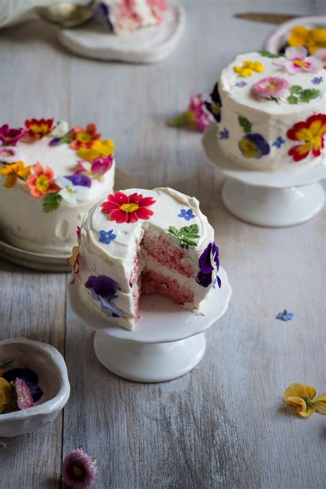 Food And Drink Cake Mini Cakes Mini Wedding Cakes