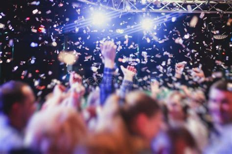 1785 Confetti Concert Stock Photos Free And Royalty Free Stock Photos