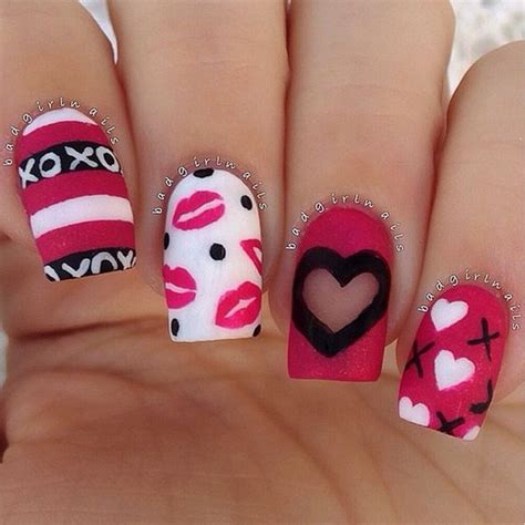 50 Cute Valentines Nail Designs With Hearts 2022