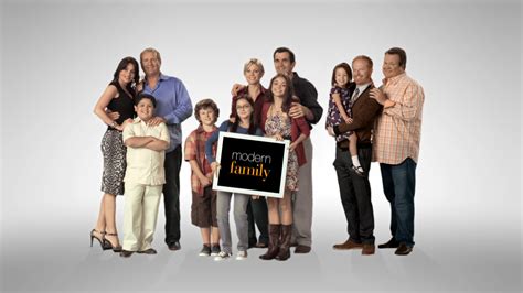 Modern Family: Season 3 Blu-ray Review - DoBlu.com