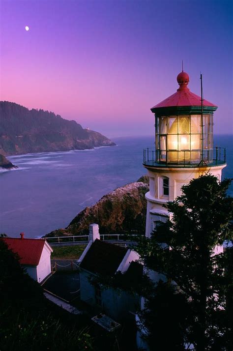 Heceta Head Lighthouse Oregon One Of The Most Iconic Lighthouses In