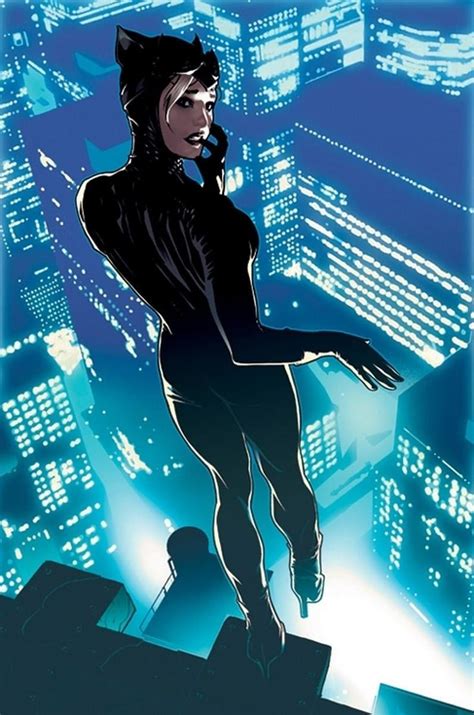 Catwoman Was Just Revealed To Be Bisexual In Newest Comic Catwoman