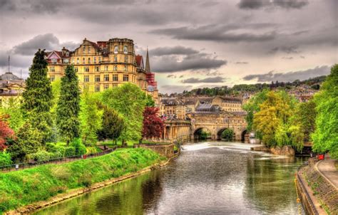 Bath City And Surroundings Sightseeing Tour Twelve Transfers