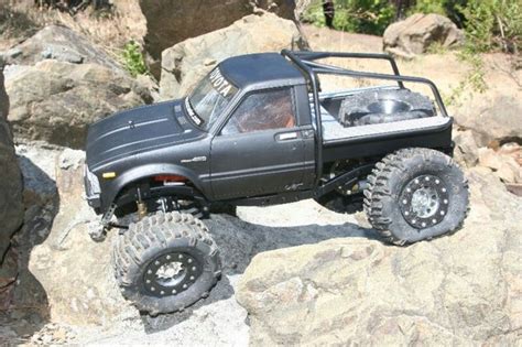 Custom Rc Scale Trail Truck With Swamp Dawg Tires Rc Rock Crawler