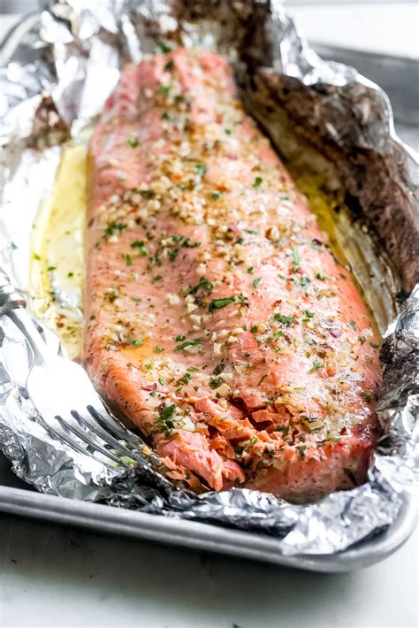How Long To Cook Whole Salmon On Bbq In Foil