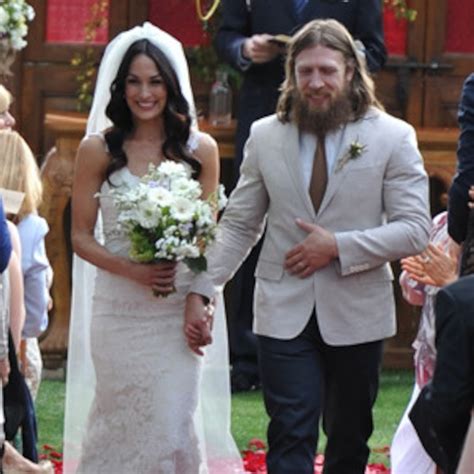 Wwes Brie Bella And Daniel Bryan Get Married—see All The Pics E