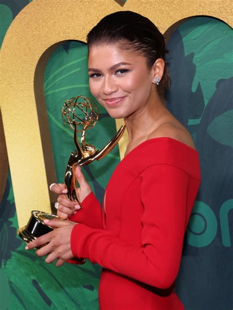 Zendaya Wore A Plunging Red Gown To Celebrate Her Historic Emmys Win