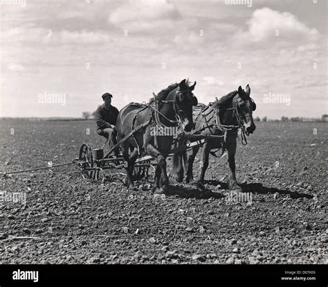 Vintage Farming Hi Res Stock Photography And Images Alamy