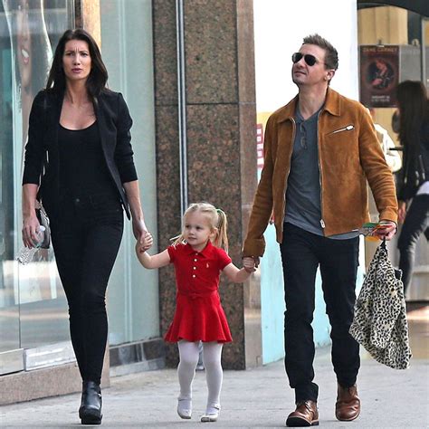 who s jeremy renner s ex wife sonni pacheco wiki age height wealth