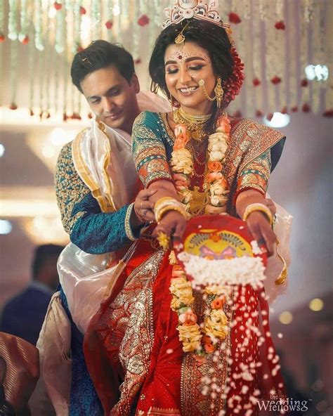10 bengali brides who stole our hearts bengali bride bengali wedding bride groom poses