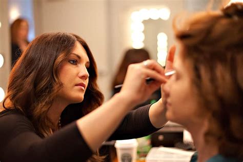 The Dress Code For Your Makeup Artistry Job My Fashion Villa