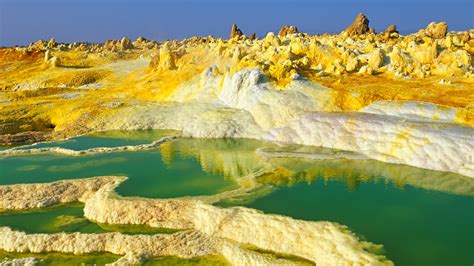 15 Of The Worlds Most Colorful Landscapes