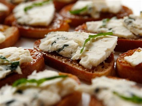 I've loved it for more than half my life and used to regularly devour it during my vegetarian days, before marlboro man roped my heart and introduced me to the world of steak cooked. Fig and Blue Cheese Bruschetta Recipe | Ree Drummond | Food Network