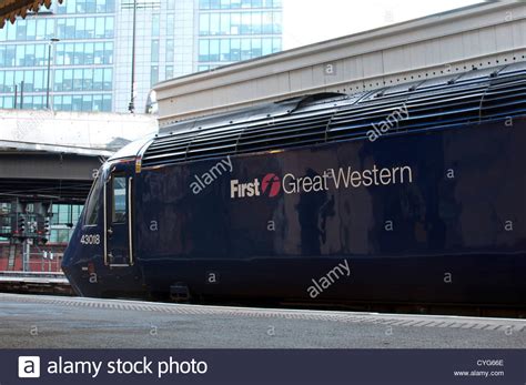 First Great Western Train At Paddington Station London Uk Stock Photo