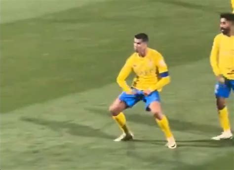 Cristiano Ronaldo Salutes Al Nassr Crowd For Gesture After Hes Forced