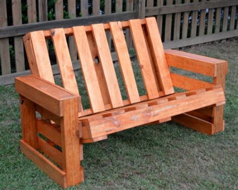 Remodelaholic How To Build A Pallet Bench
