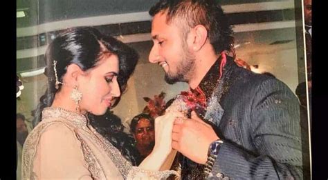 Indian Rapper Honey Singh Reacts To His Wifes ‘false Malicious