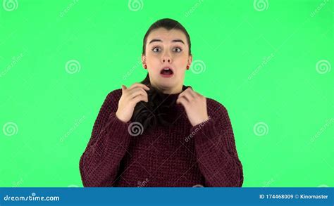 Upset Girl Shrugging And Shaking Her Head Negatively Green Screen Stock Video Video Of