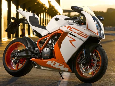 Another high point of the ktm rc8 is the clever use of wp suspension at the front and rear. KTM RC8R (2011-on) Review | MCN