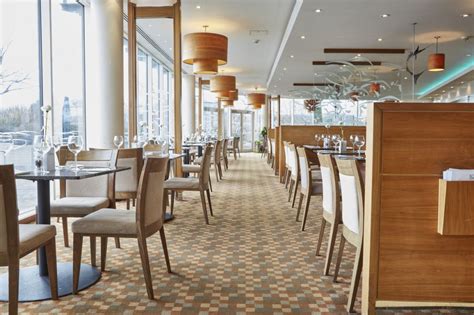 Sunday Lunch Plymouth | Fishbone Restaurant | Future Inns
