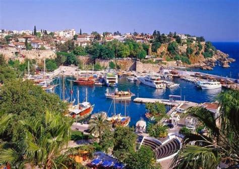 Un séjour à antalya vous invitera à profiter des somptueuses plages aux eaux transparentes. Vidéo Antalya Turquie, Visite, Voyage - Prix Hôtel all inn ...