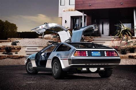 Electric Delorean Makes Auto Show Appearance 0 To 60 In Under 6